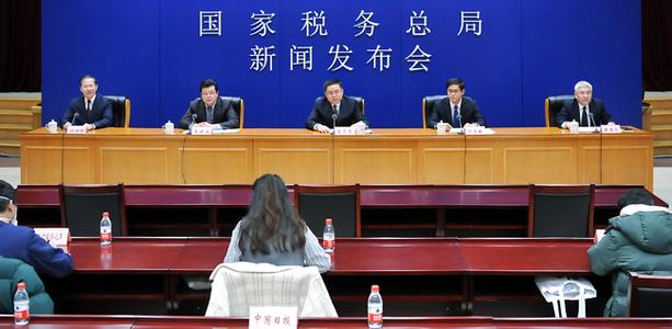 國家稅務(wù)總局啟動(dòng)“春風(fēng)行動(dòng)”，推行全國統一的“首違不罰”